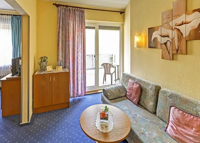 Отель Restaurant Zum Werdersee