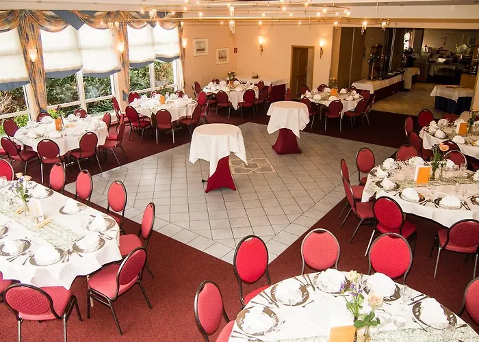 Отель Restaurant Zum Werdersee